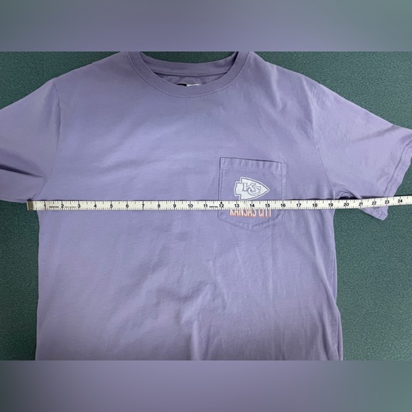 ❗️Kansas City Chiefs❗️ NFL Puppy Football T-Shirt Women’s Medium - Picture 6 of 6